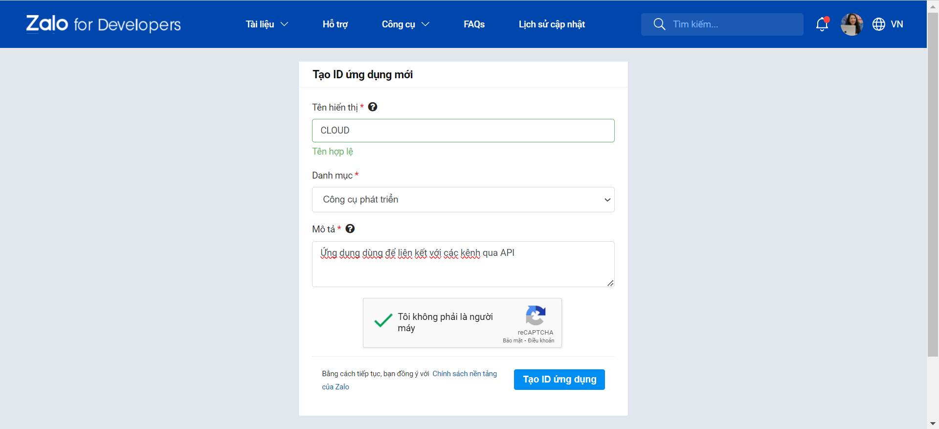 Popup tạo ứng dụng Zalo — nhập thông tin cơ bản và tick captcha