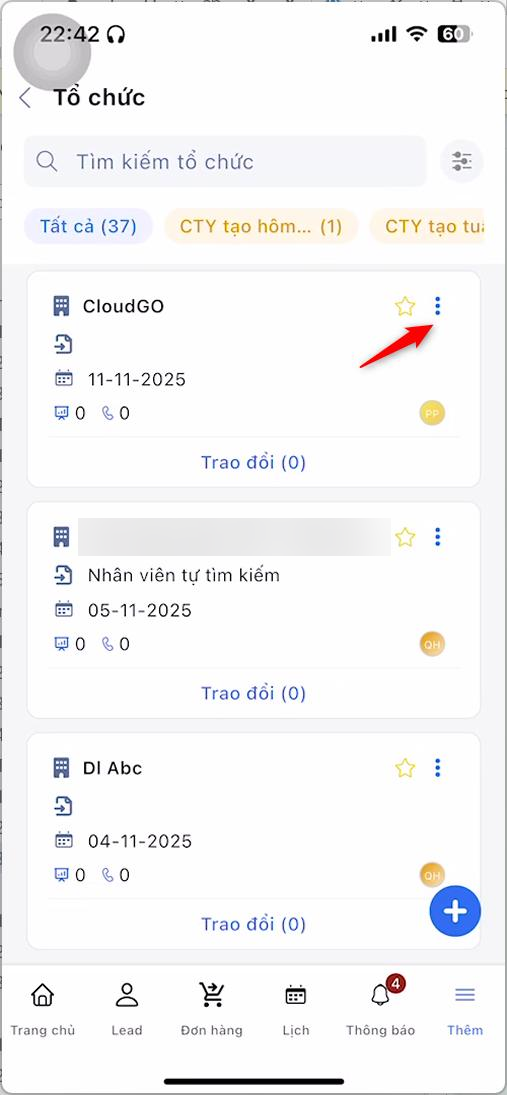 Nhấn icon 3 chấm bên phải Tổ chức cần xem trong danh sách